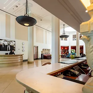 rocco-forte-the-charles-hotel.com-bavaria.com/